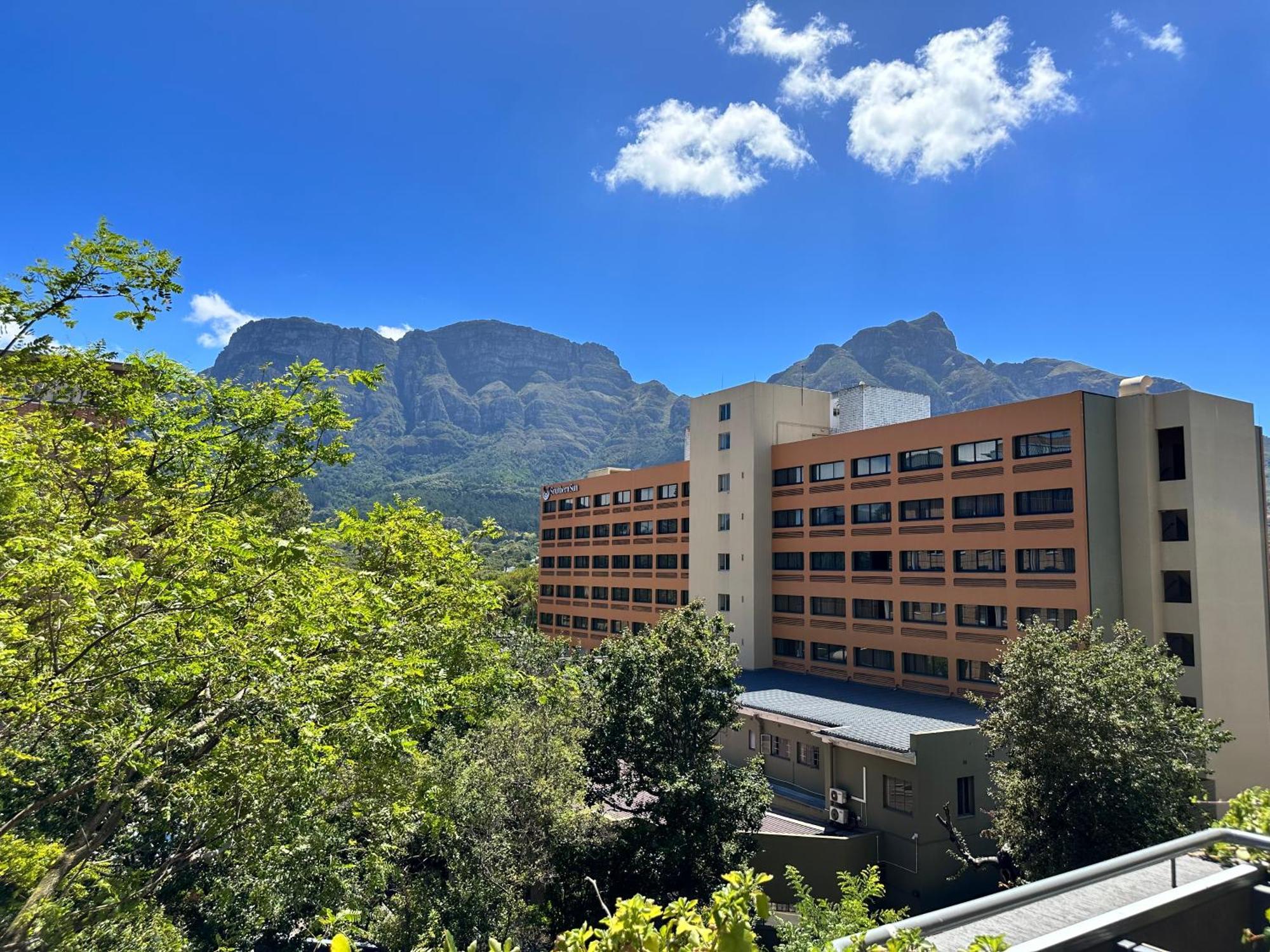 Apartment Newlands Peak